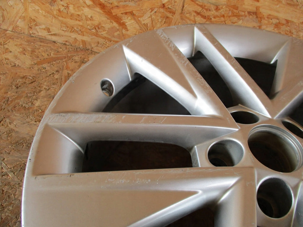 1x Alufelge 17 Zoll 7.0" 5x100 46ET 6V0601025C Skoda Fabia Iii Rim Wheel