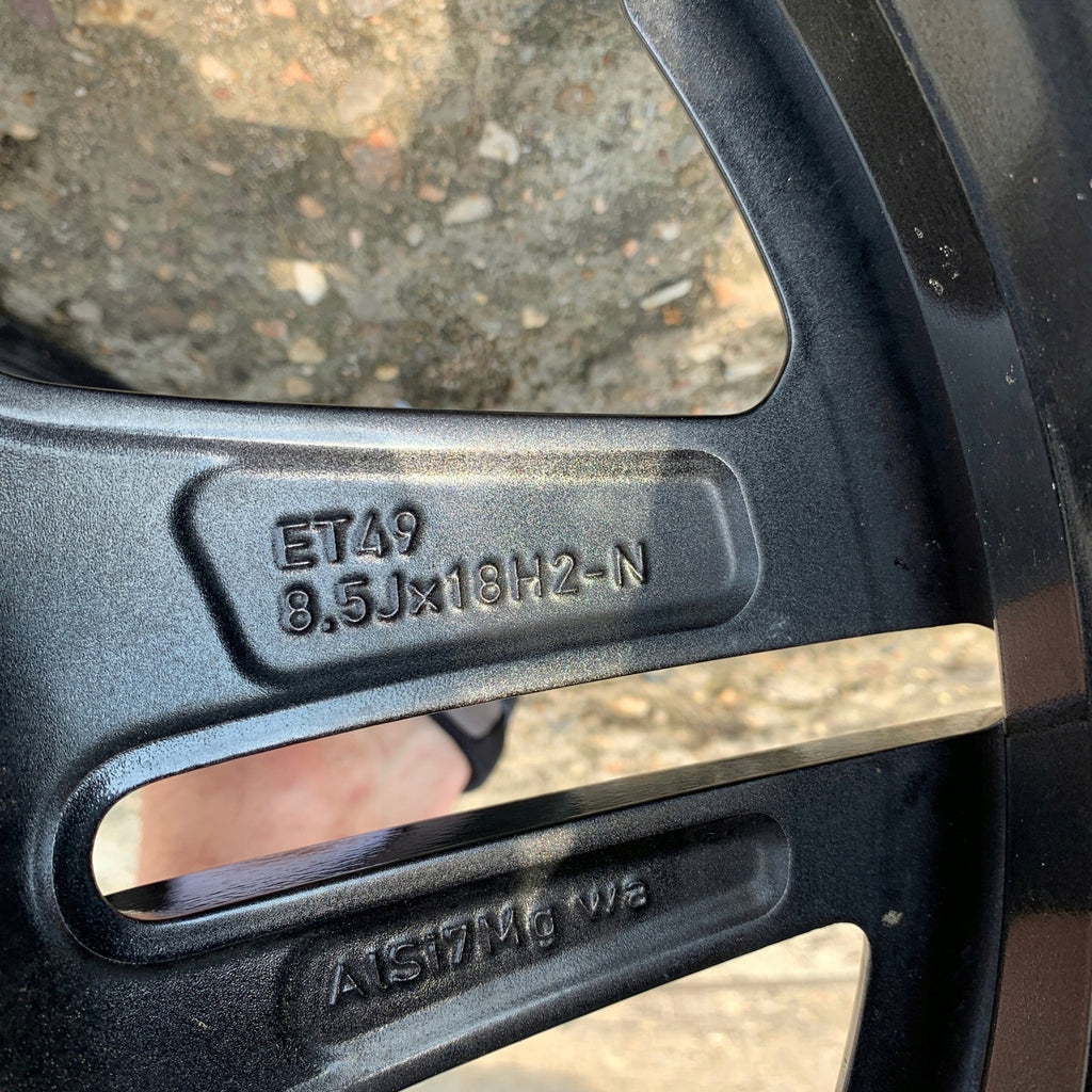 1x Alufelge 18 Zoll 8.5" 5x112 5L2-XL-9N8K Mercedes-Benz W205 Rim Wheel