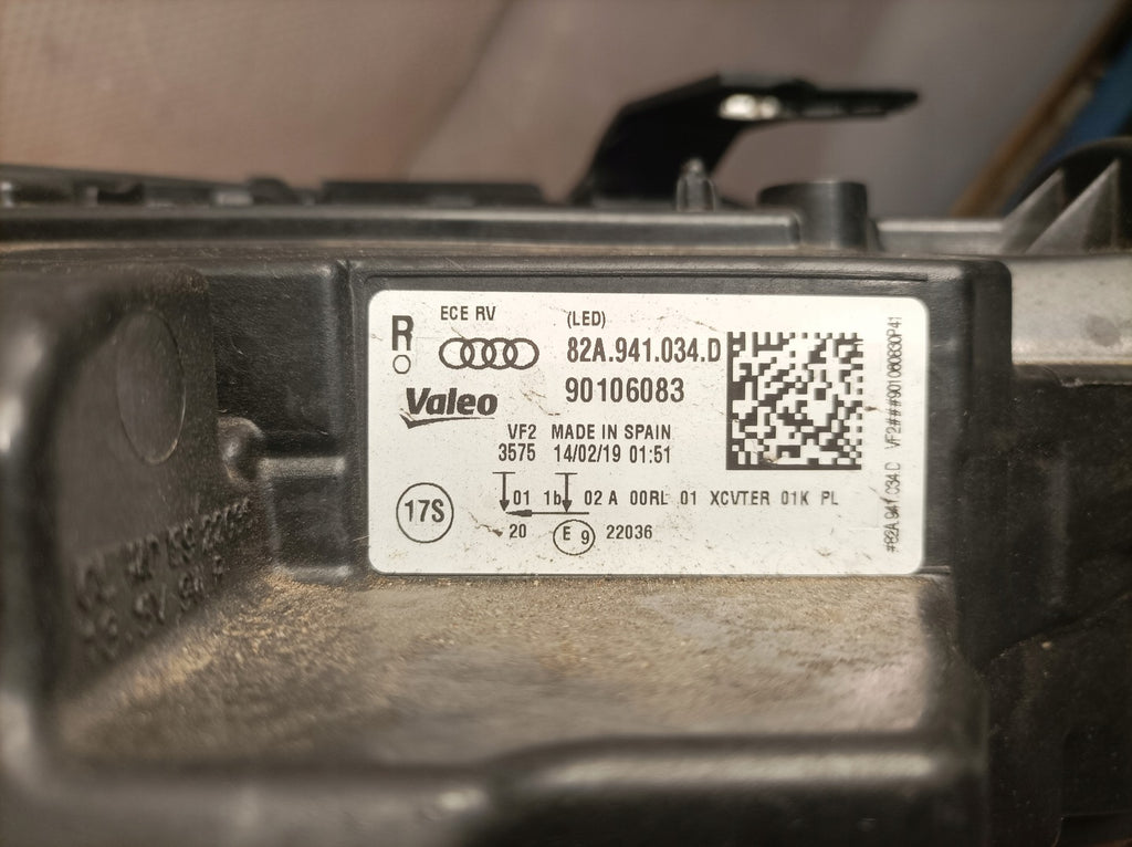 Frontscheinwerfer Audi A1 82A941034D 90106083 LED Rechts Scheinwerfer Headlight