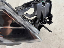 Laden Sie das Bild in den Galerie-Viewer, Frontscheinwerfer Seat Leon 5F1941774A Full LED Rechts Scheinwerfer Headlight