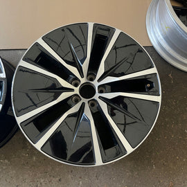 1x Alufelge 19 Zoll 8.0