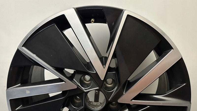 1x Alufelge 18 Zoll 7.5" 5x112 48ET Graphit 5E3601025AD Mg Octavia Rim Wheel FEL6614045179hc