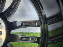 Load image into Gallery viewer, 1x Alufelge 18 Zoll 8.0&quot; 5x112 30ET 7855081 BMW 5 G31 G30 Rim Wheel