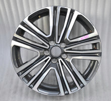 Laden Sie das Bild in den Galerie-Viewer, 1x Alufelge 17 Zoll 6.5" 5x100 48ET 6F9601025A Mg Arona Rim Wheel FEL1073784808rd