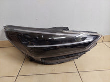 Laden Sie das Bild in den Galerie-Viewer, Frontscheinwerfer Hyundai I30 92102G4600 LED Rechts Scheinwerfer Headlight SCH9125462032yv