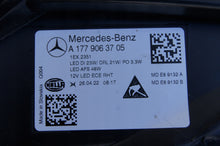 Laden Sie das Bild in den Galerie-Viewer, Frontscheinwerfer Mercedes-Benz A1779063705 Links Scheinwerfer Headlight SCH4499236833wb