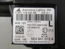 Laden Sie das Bild in den Galerie-Viewer, Frontscheinwerfer Skoda Octavia IV 5E4941015A LED Links Scheinwerfer Headlight SCH5411730025ls