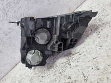 Load image into Gallery viewer, Frontscheinwerfer Ford Courier R2X613W029CE Rechts Scheinwerfer Headlight SCH6949583654et