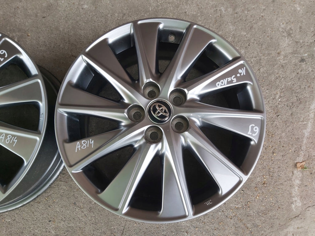 1x Alufelge 16 Zoll 6.0" 5x100 Toyota Yaris Cross Rim Wheel