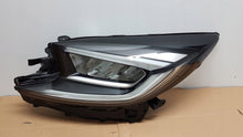 Laden Sie das Bild in den Galerie-Viewer, Frontscheinwerfer Toyota Aygo X 02A29318 Full LED Links Scheinwerfer Headlight SCH2187452399vb