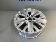 Load image into Gallery viewer, 1x Alufelge 16 Zoll 6.5" 5x112 50ET Glanz Silber 5K0601025 VW Golf V Rim Wheel FEL8359284778mn