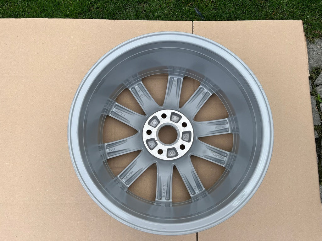 1x Alufelge 17 Zoll 7.5" 5x112 601025J VW Passat B8 Rim Wheel FEL3702260711me
