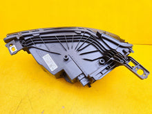 Laden Sie das Bild in den Galerie-Viewer, Frontscheinwerfer Opel Astra L 9850327280 LED Rechts Scheinwerfer Headlight SCH5902313693kq