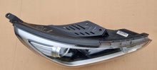 Laden Sie das Bild in den Galerie-Viewer, Frontscheinwerfer Hyundai I30 III 92102-G4020 Rechts Scheinwerfer Headlight SCH4423243307yk