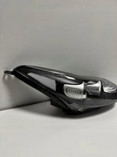 Load image into Gallery viewer, Frontscheinwerfer Kia Sportage Rechts Scheinwerfer Headlight SCH4218857284yu