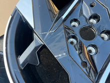 Load image into Gallery viewer, 1x Alufelge 20 Zoll 8.0" 5x114.3 403005149R Renault E Tech Scenic Rim Wheel FEL1991009765aj