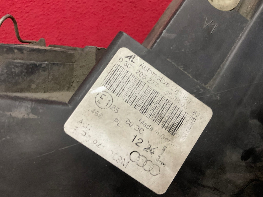 Frontscheinwerfer Audi A3 8P0941029M Xenon Links Scheinwerfer Headlight