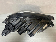 Laden Sie das Bild in den Galerie-Viewer, Frontscheinwerfer Mercedes-Benz W213 A2139068903 LED Links Headlight SCH8595041352qh