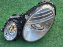 Laden Sie das Bild in den Galerie-Viewer, Frontscheinwerfer Mercedes-Benz W211 Links Scheinwerfer Headlight SCH4427187938lx