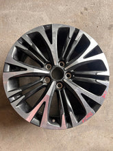 Load image into Gallery viewer, 1x Alufelge 18 Zoll 7.0" 5x114.3 50ET Glanz CMS1118-4 Toyota Cross Rim Wheel FEL5126291611ku