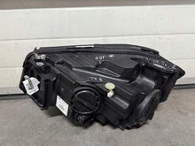 Laden Sie das Bild in den Galerie-Viewer, Frontscheinwerfer Mercedes-Benz A1768201261 Xenon Rechts Scheinwerfer Headlight SCH3822191771dq
