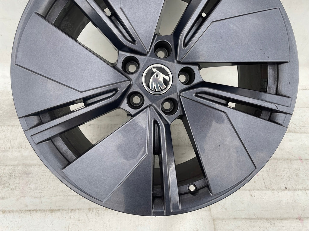 1x Alufelge 19 Zoll 8.0" 5x112 45ET Glanz Graphit 5LA601025A Mg Enyaq Iv