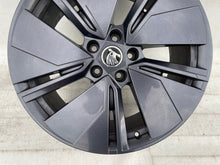 Laden Sie das Bild in den Galerie-Viewer, 1x Alufelge 19 Zoll 8.0&quot; 5x112 45ET Glanz Graphit 5LA601025A Mg Enyaq Iv