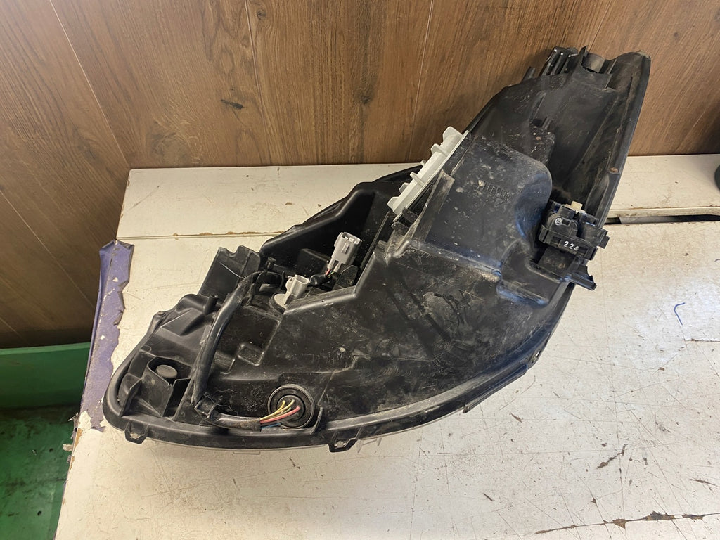 Frontscheinwerfer Toyota Yaris LED Rechts Scheinwerfer Headlight