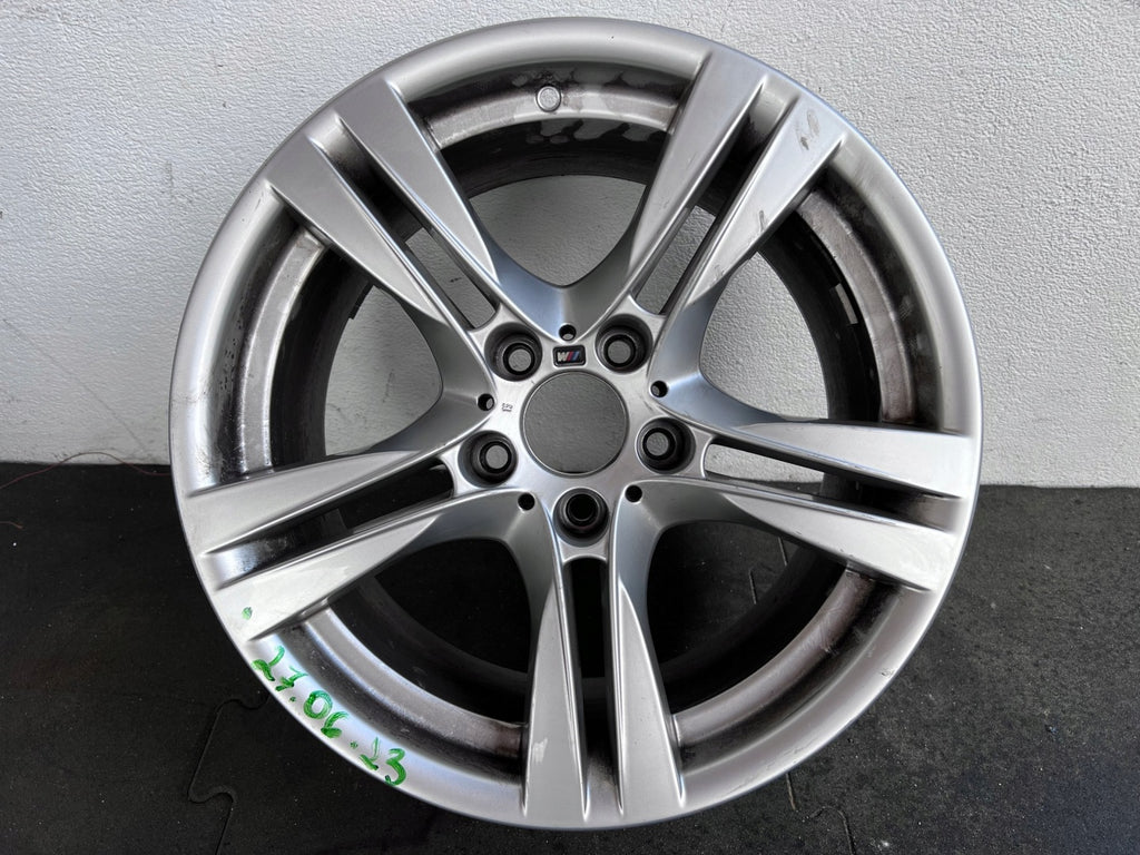 1x Alufelge 18 Zoll 9.0" 5x120 41ET Glanz Silber 7842637 BMW X1 E84 Rim Wheel FEL7898746057cs