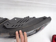 Laden Sie das Bild in den Galerie-Viewer, Frontscheinwerfer Hyundai I30 III 92101-G4600 LED Ein Stück (Rechts oder Links) SCH8740035664nx