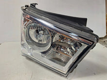 Laden Sie das Bild in den Galerie-Viewer, Frontscheinwerfer Hyundai H350 VAV4074 Rechts Scheinwerfer Headlight