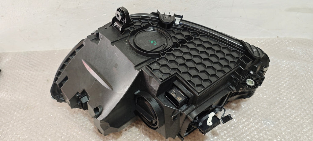 Frontscheinwerfer Mercedes-Benz W206 A2069068204 LED Rechts Headlight SCH6820443720gb