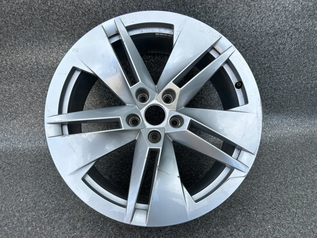 1x Alufelge 19 Zoll 8.0" 5x112 5LA601025B Skoda Enyaq Rim Wheel FEL3585409950yo