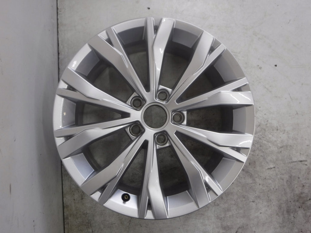 1x Alufelge 17 Zoll 7.0" 5x112 40ET Glanz Silber 5NA601025 VW Passat Tiguan FEL8655659580fb