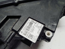 Laden Sie das Bild in den Galerie-Viewer, Frontscheinwerfer Skoda Octavia IV 5E4941015A 5E4941035 Links Headlight SCH2048917473ks
