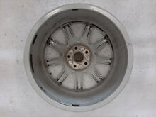 Load image into Gallery viewer, 1x Alufelge 18 Zoll 8.0&quot; 5x112 43ET Glanz Silber 4E0601025 Audi A4 Rim Wheel