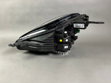 Laden Sie das Bild in den Galerie-Viewer, Frontscheinwerfer Maserati I 670293073 Rechts Scheinwerfer Headlight SCH9587684751ib