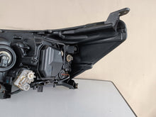 Load image into Gallery viewer, Frontscheinwerfer Toyota Hilux VIII Full LED Rechts Scheinwerfer Headlight SCH4266107423aa
