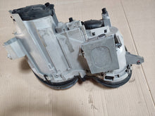 Laden Sie das Bild in den Galerie-Viewer, Frontscheinwerfer Mercedes-Benz A2158200161 Xenon Links Scheinwerfer Headlight SCH1487441830yn