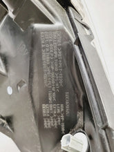 Load image into Gallery viewer, Frontscheinwerfer Honda Jazz IV Links Scheinwerfer Headlight SCH7608052662ol