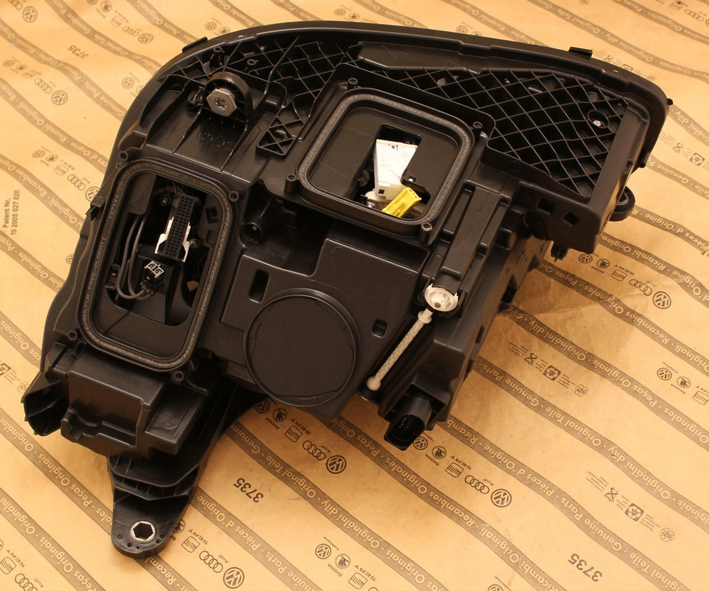 Frontscheinwerfer Mercedes-Benz W213 A2139062606KZ LED Rechts oder Links SCH1121143324bm