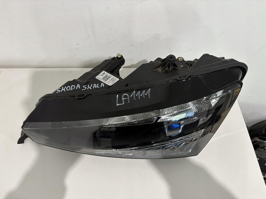 Frontscheinwerfer Skoda Scala 657941015 657941016 Ein Satz Headlight SCH9262067160pi