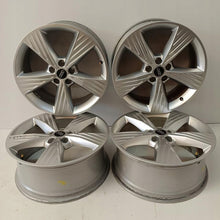 Laden Sie das Bild in den Galerie-Viewer, 4x Alufelge 19 Zoll 8.0" 5x112 45ET 89A601025 Audi E-Tron Sportback Rim Wheel FEL1696943401me