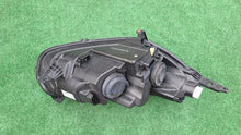Laden Sie das Bild in den Galerie-Viewer, Frontscheinwerfer Ford Transit Courier ET7613W030AJ Links Scheinwerfer Headlight SCH2272002653gf
