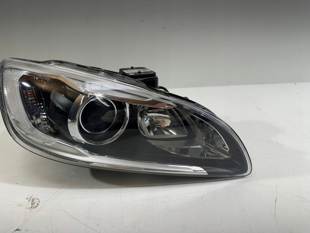Frontscheinwerfer Volvo V60 I Xenon Rechts Scheinwerfer Headlight SCH5064913730yc