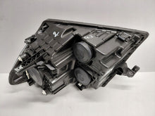 Laden Sie das Bild in den Galerie-Viewer, Frontscheinwerfer VW Crafter 7C1941006A Rechts Scheinwerfer Headlight SCH3549392470bl