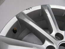 Laden Sie das Bild in den Galerie-Viewer, 1x Alufelge 17 Zoll 6.5" 5x112 41ET Glanz Silber 3G0601025C VW Passat B8 FEL1656108309wz