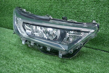 Load image into Gallery viewer, Frontscheinwerfer Toyota V 7444NA Rechts Scheinwerfer Headlight SCH3915057299jn