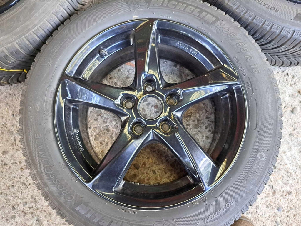 4x Alufelge 16 Zoll 7.0" 5x112 52ET KBA51056 Seat Passat Rim Wheel FEL2413914301yg