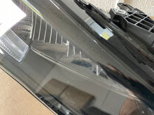 Laden Sie das Bild in den Galerie-Viewer, Frontscheinwerfer Cupra Leon Sportstourer 5FB941774A LED Rechts Headlight SCH4884765588th